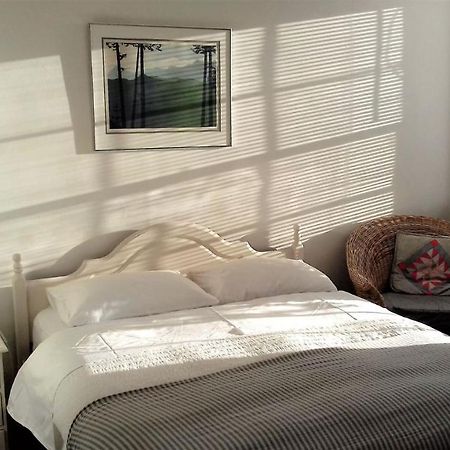 38 Newtown Guest House Bradford-On-Avon Bagian luar foto