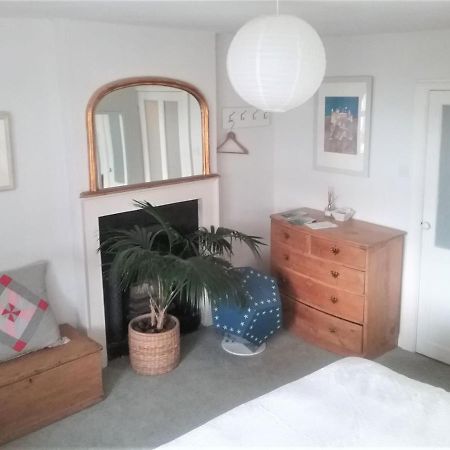 38 Newtown Guest House Bradford-On-Avon Bagian luar foto