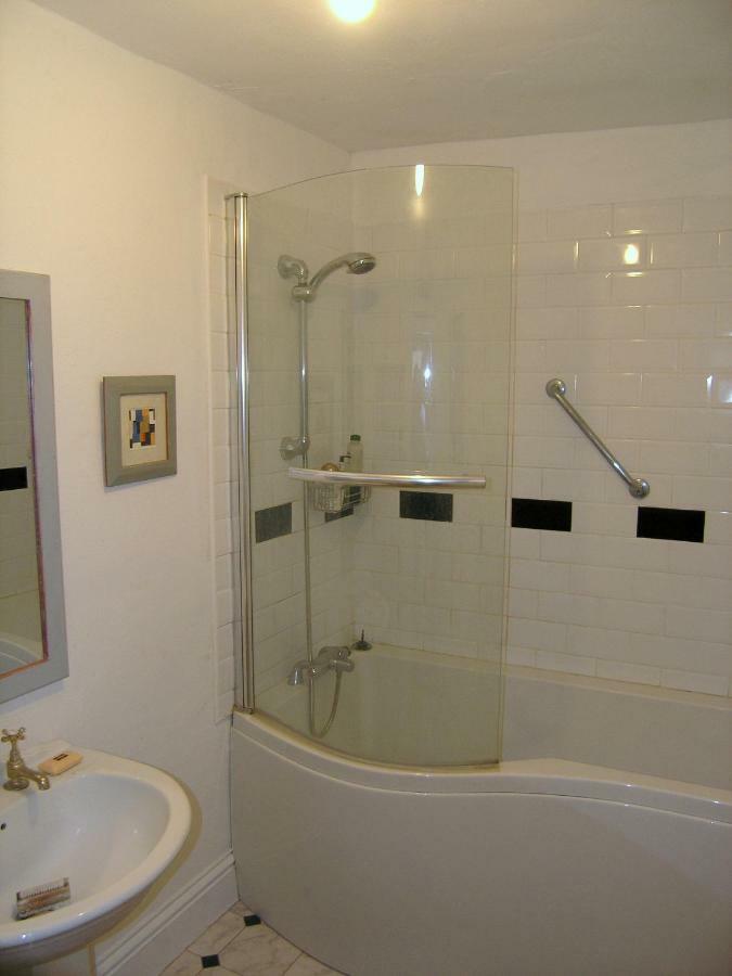 38 Newtown Guest House Bradford-On-Avon Bagian luar foto